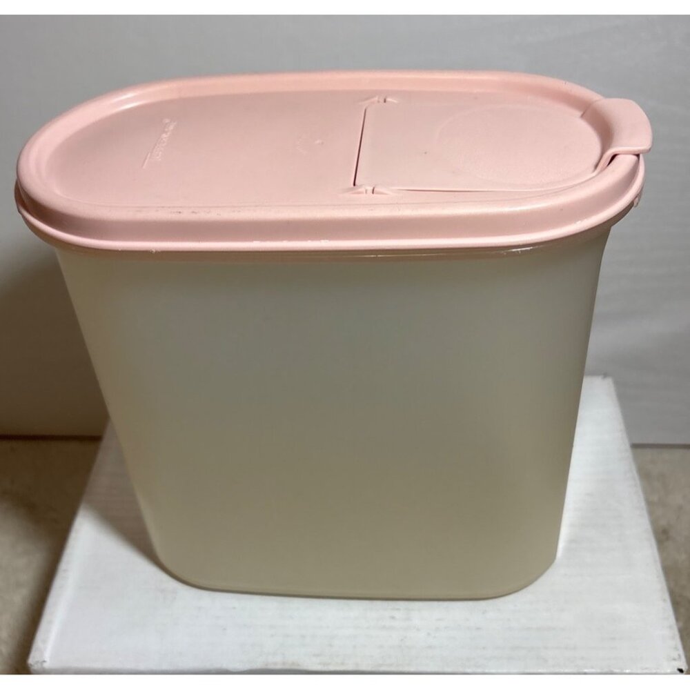Tupperware Container Oval #3 Modular Mates With Ivory Pink Pour Seal Lid